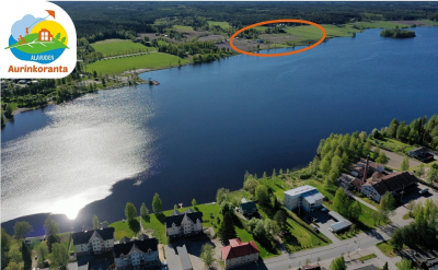 Alavuden Aurinkoranta sijaitsee Alavudenjärven itärannalla aivan Alavuden keskustan tuntumassa. Matkaa keskustan palveluihin on alle 2 km.