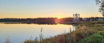  Alavudenjärven lasikota on persoonallinen lasikodan ja näkötornin yhdistelmä.