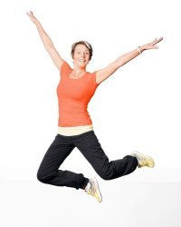 Annun Sportcocktail Jumppatapahtumassa 3.1.2026 klo 12-13.25 Alavudella Kunto-Lutrassa. 