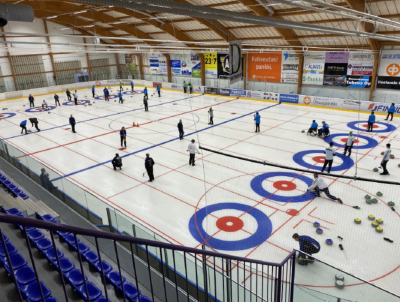 Alavuden Curling ry järjestää valtakunnallisen curling turnauksen 13.-15.8.2021 Alavus Areenalla.