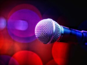 Suositut karaoketanssit Töysän Nuorisoseuralla perjantaina 22.3.2024 klo 20-01.