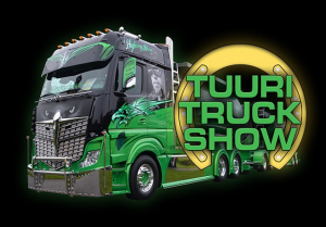 Koko perheen ilmainen ajoneuvonäyttely Tuuri Truck Show Keskisen Kyläkaupan piha-alueella lauantaina 3.9.2022.