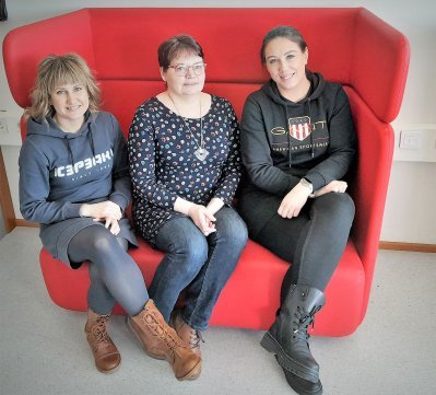 Alavuden kaupungin etsivän nuorisotyön palveluissa yksilövalmentajina toimivat Outi Pilli, Marja-Liisa Pienimäki ja Heidi Romppainen. Etsivä nuorisotyö on tavoitettavissa pääsääntöisesti arkisin klo 8-16.